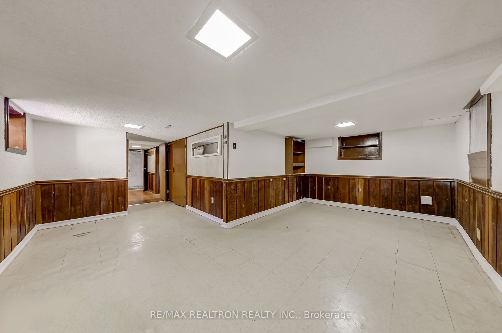 136 Glen Park Ave