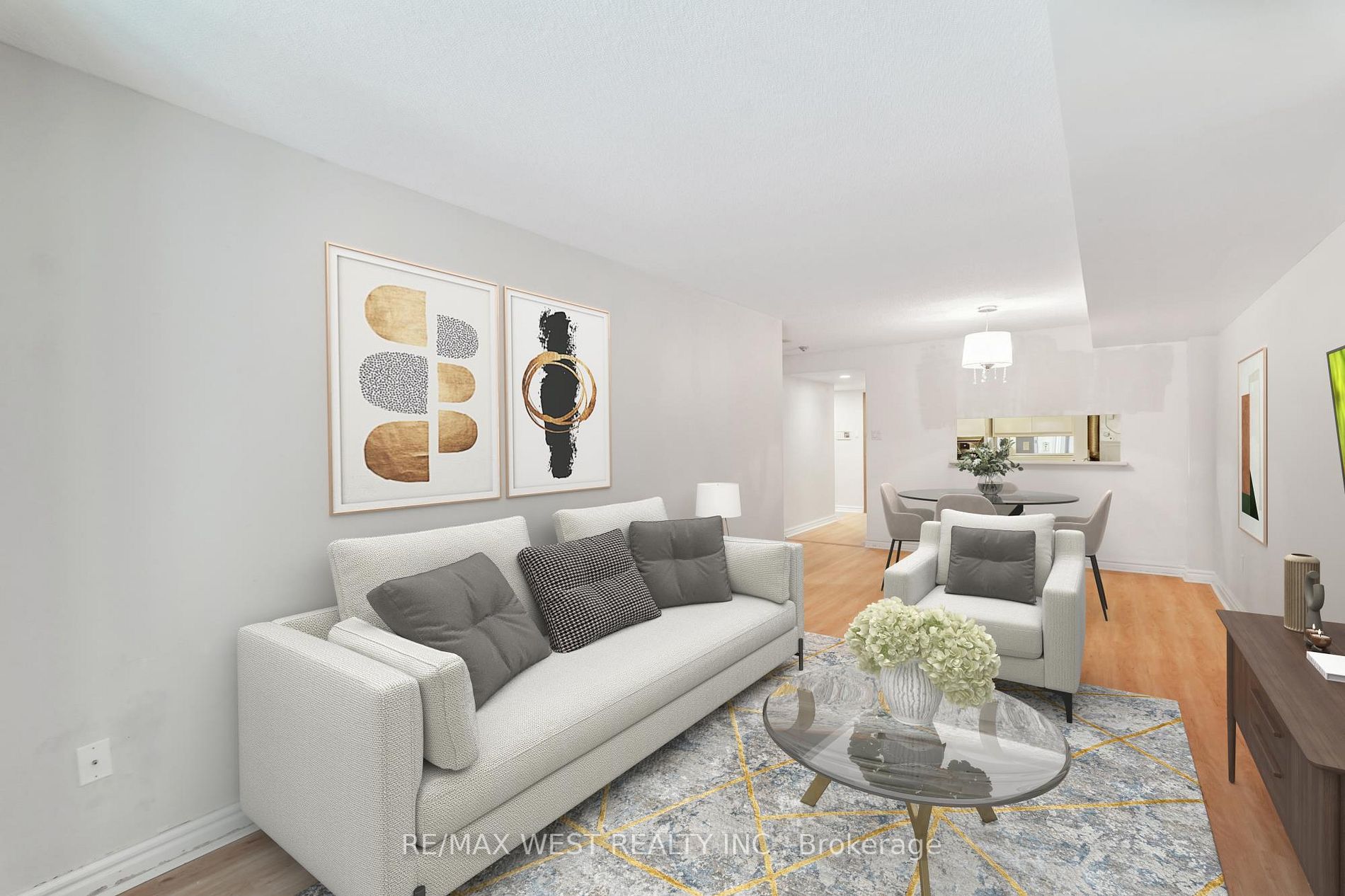 33 University Ave, #303