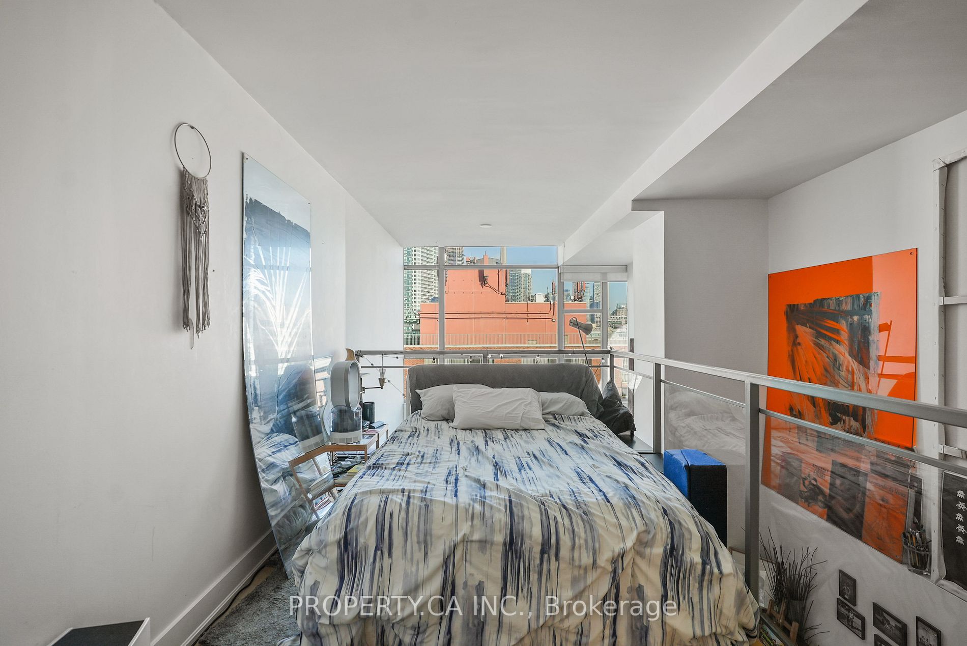 637 Lake Shore Blvd, #820
