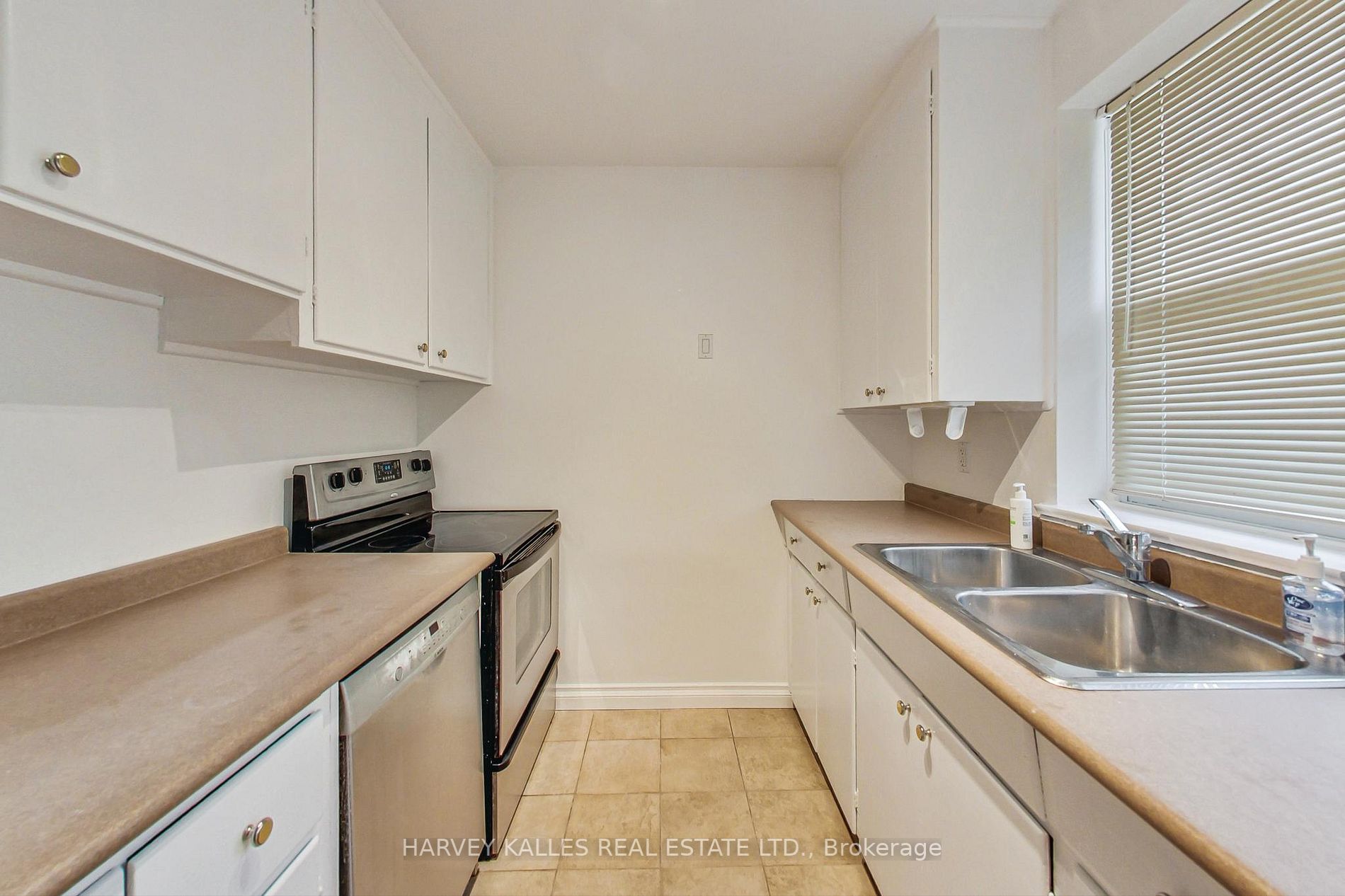7 Fordham Pl