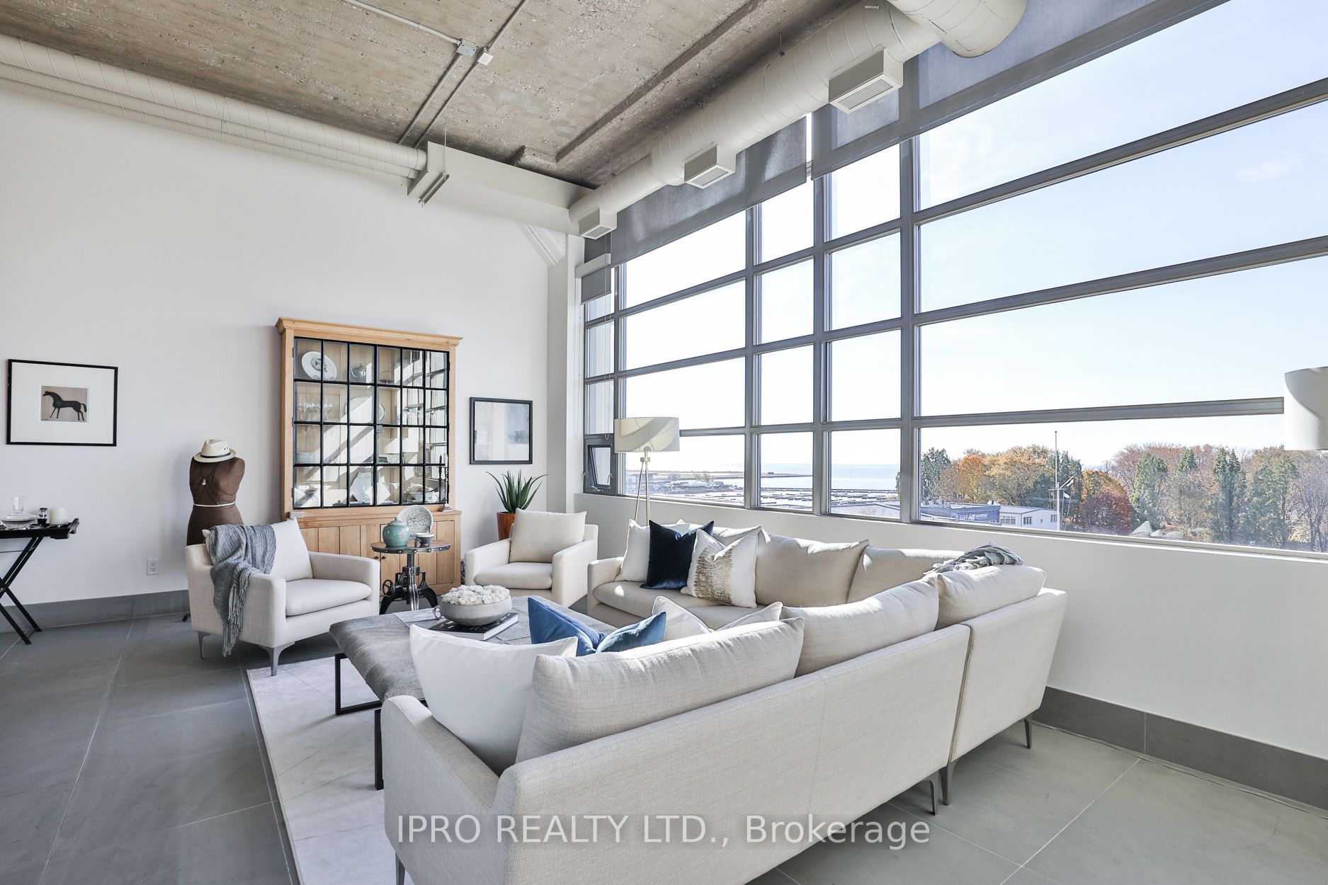 637 Lake Shore Blvd W, #408