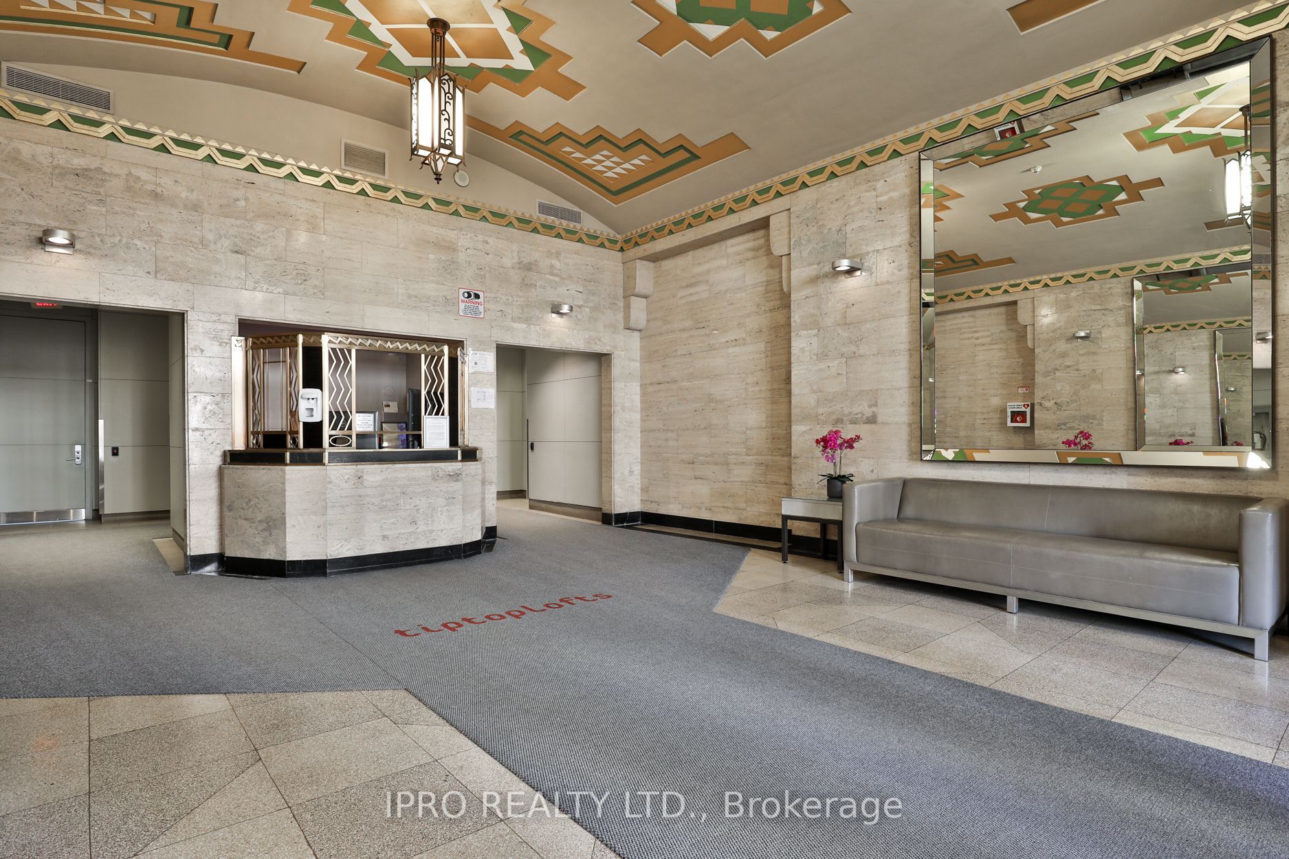 637 Lake Shore Blvd W, #408