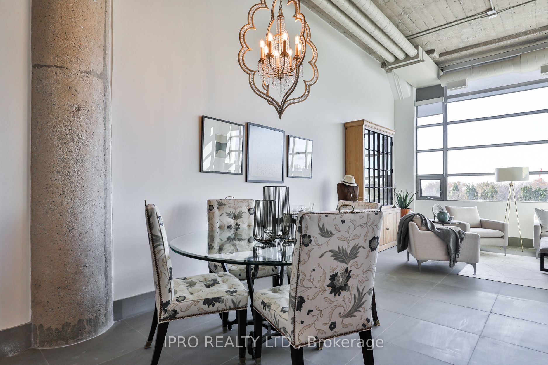 637 Lake Shore Blvd W, #408