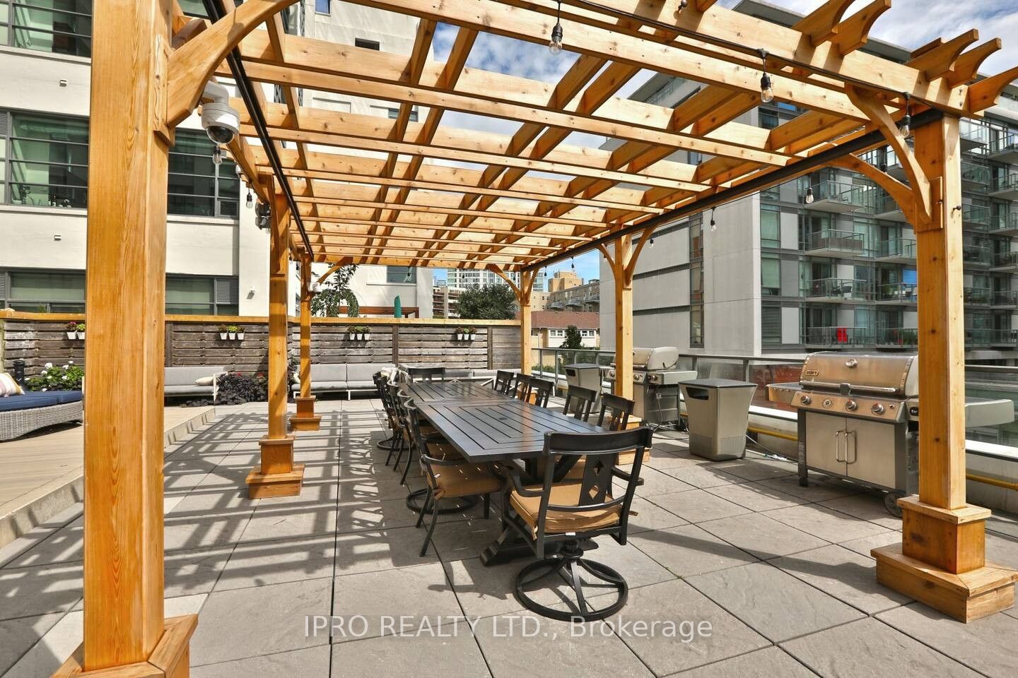 637 Lake Shore Blvd W, #408