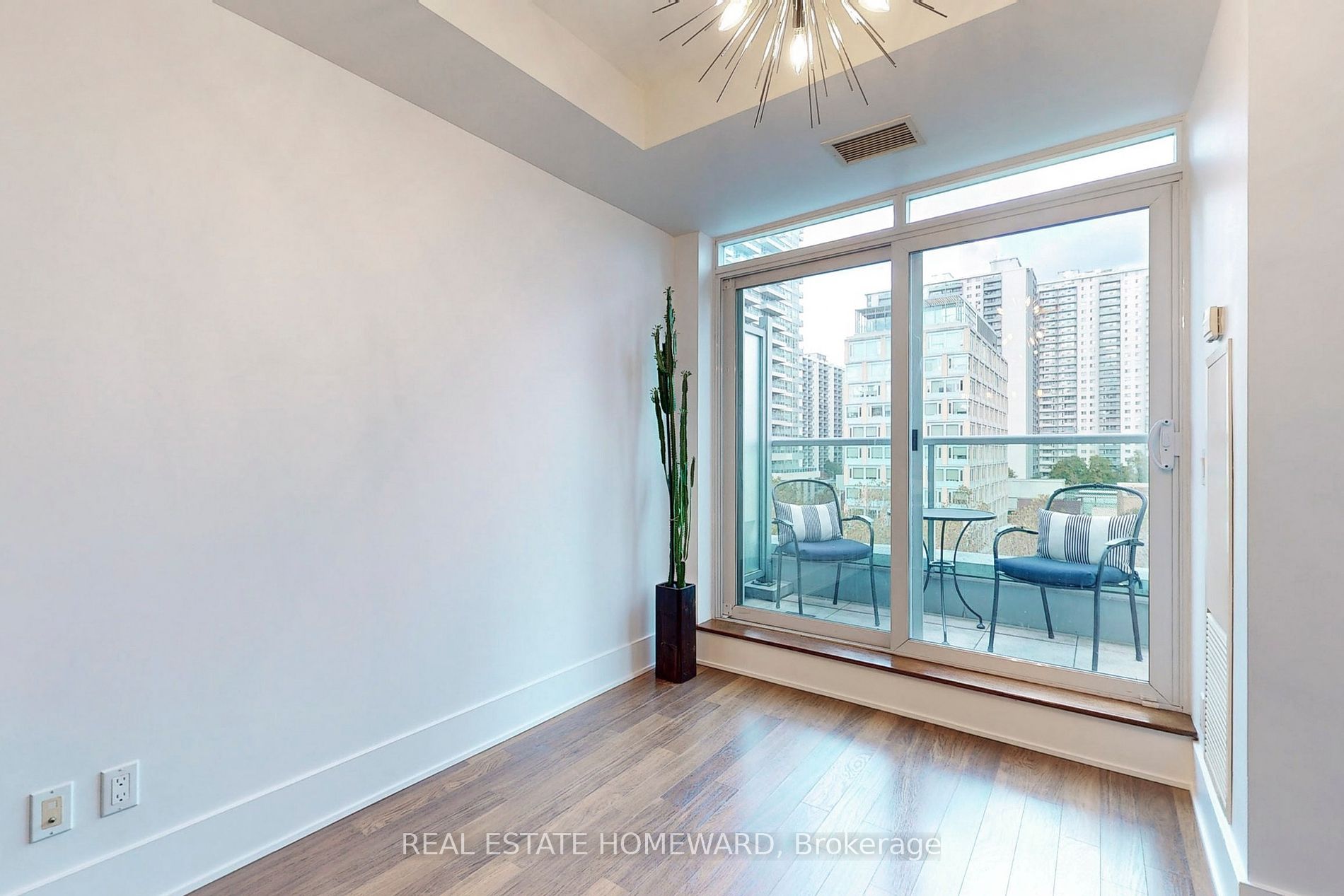 120 Homewood Avenue, #622