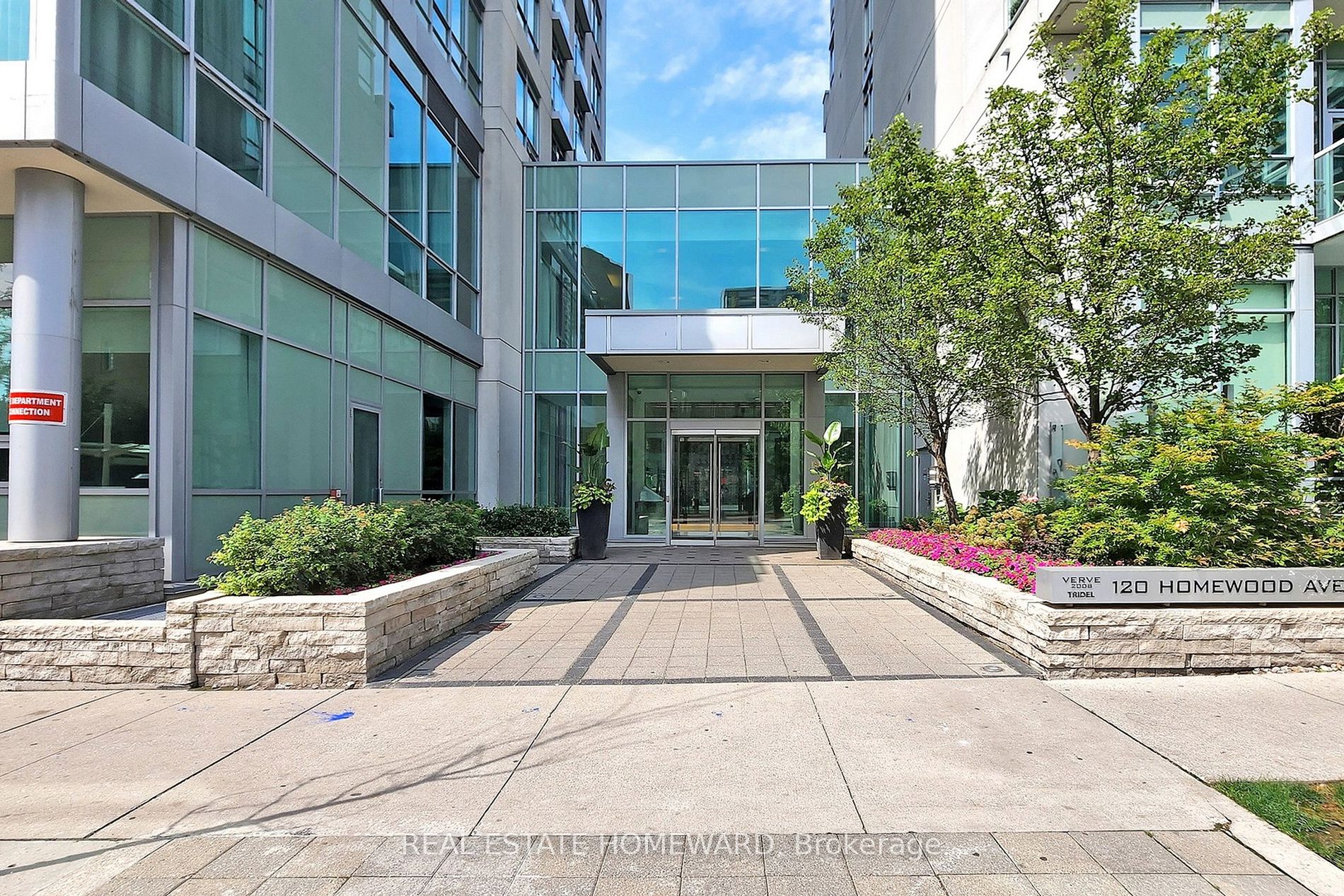 120 Homewood Avenue, #622