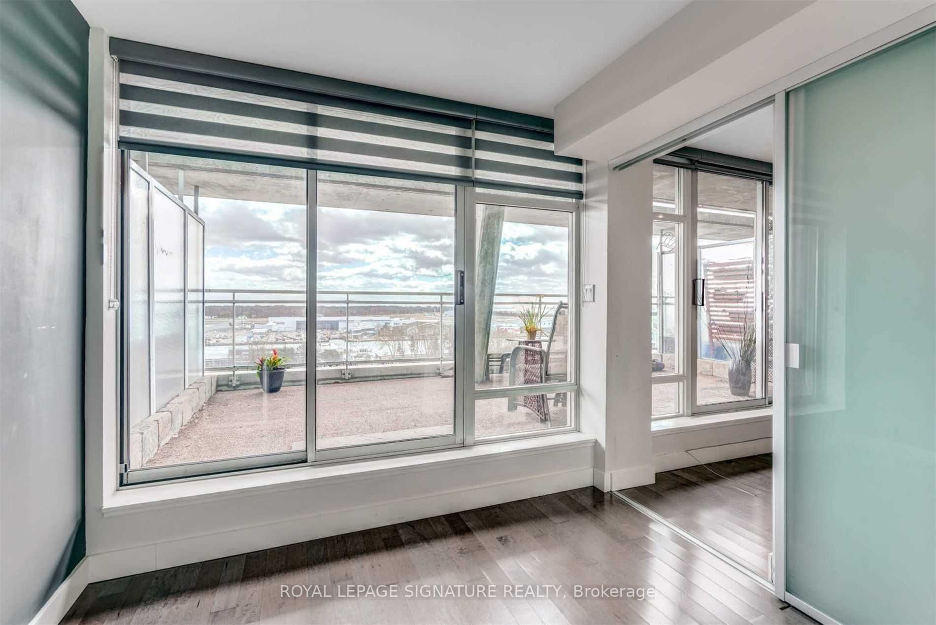 650 Queens Quay, #1211