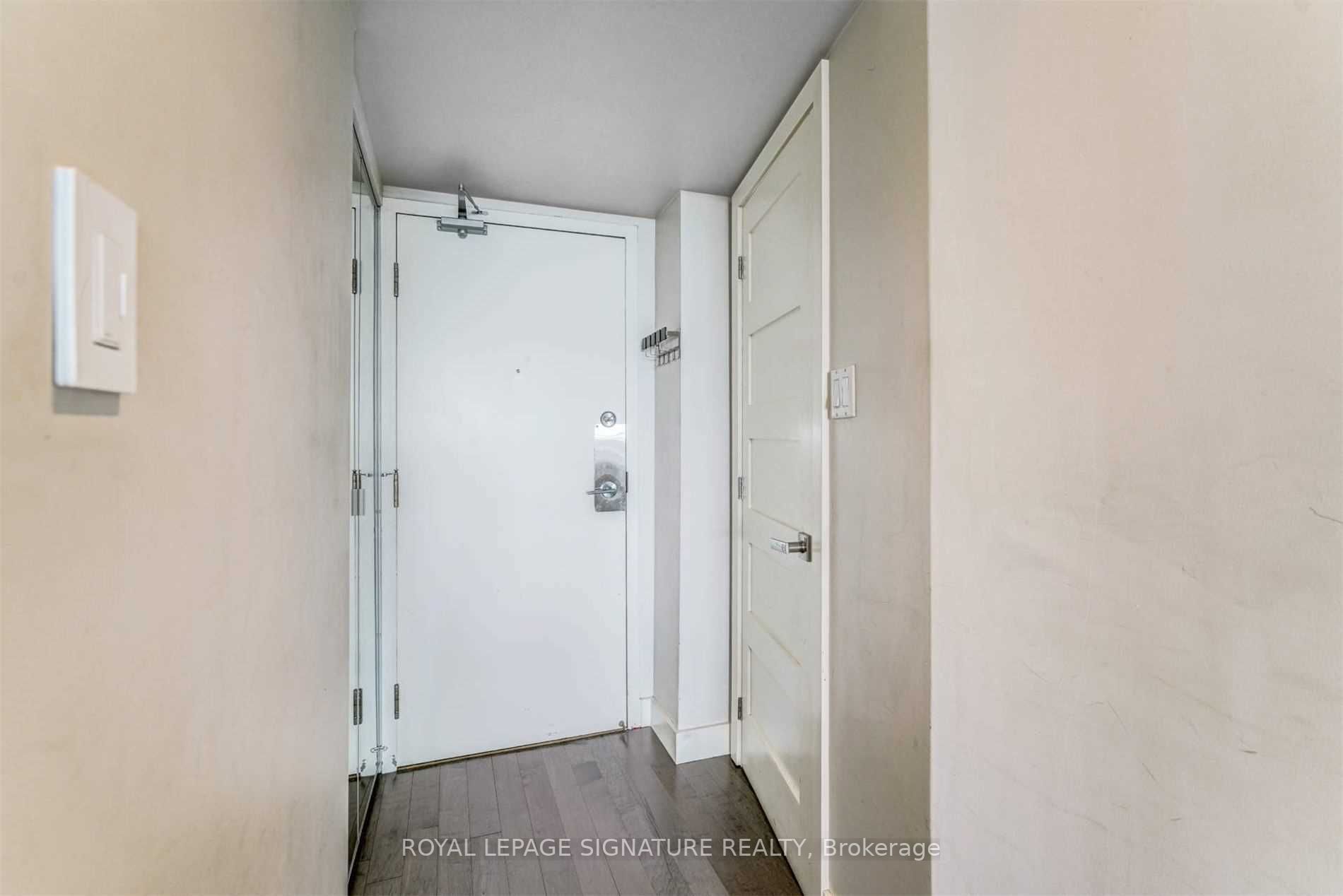 650 Queens Quay, #1211