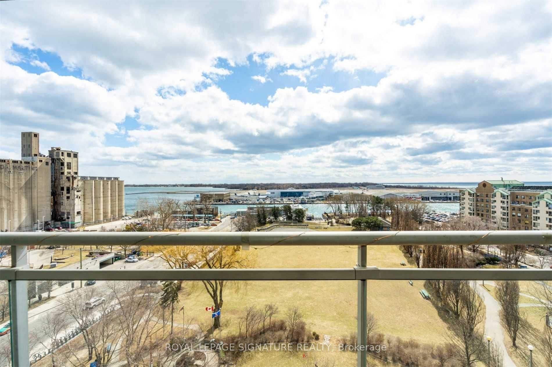 650 Queens Quay, #1211