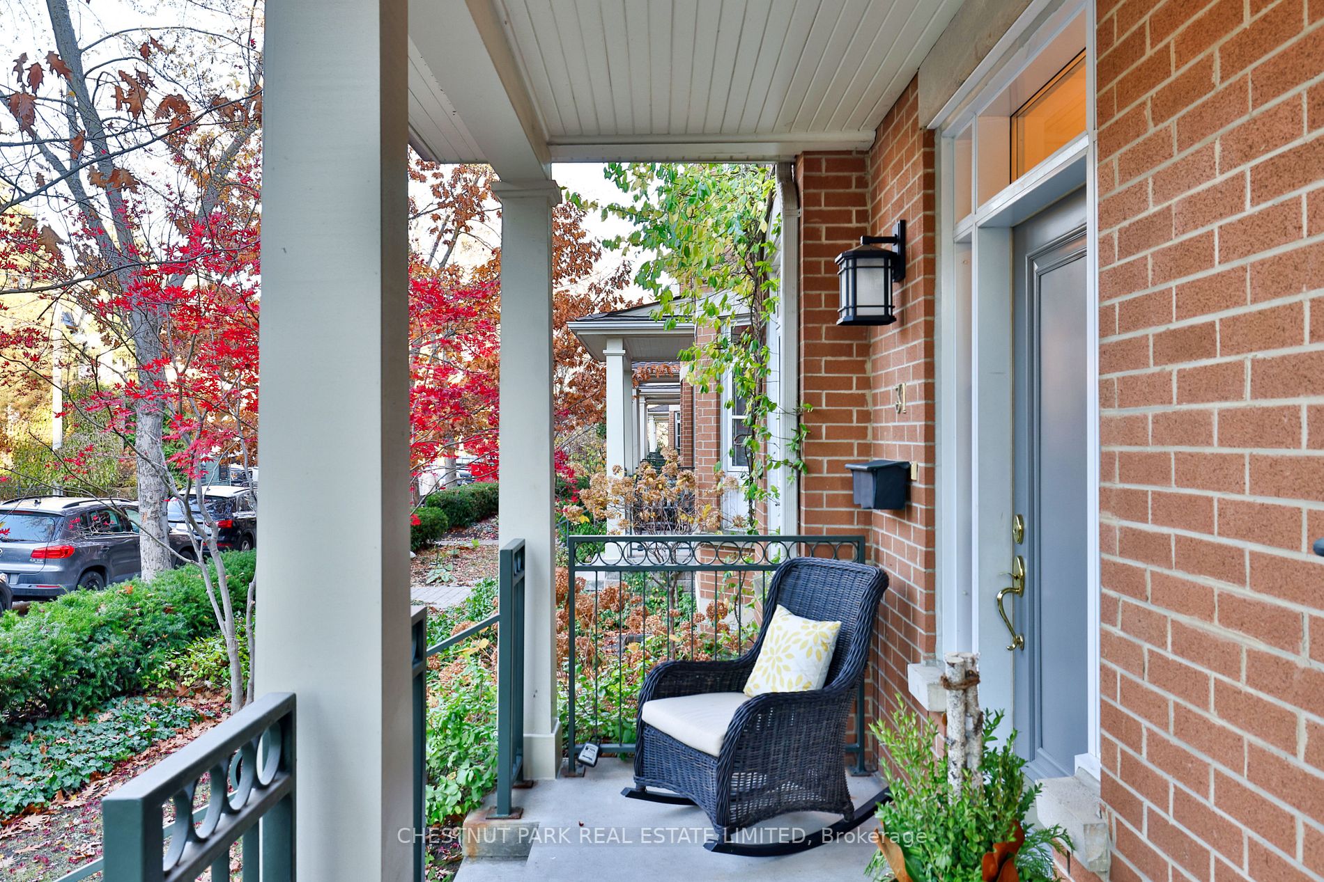 31 Shaftesbury Ave, #13