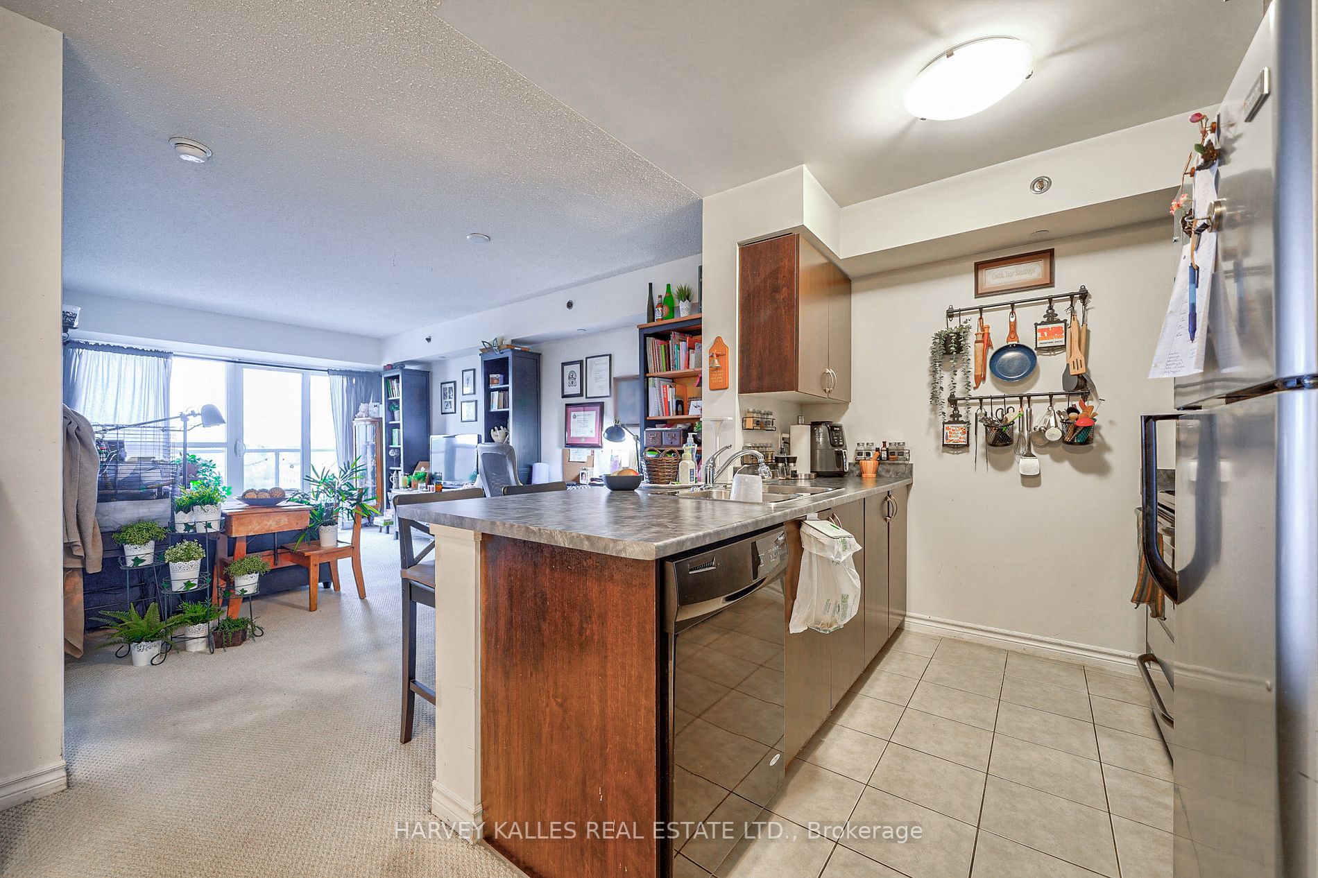 35 Saranac Blvd, #1007
