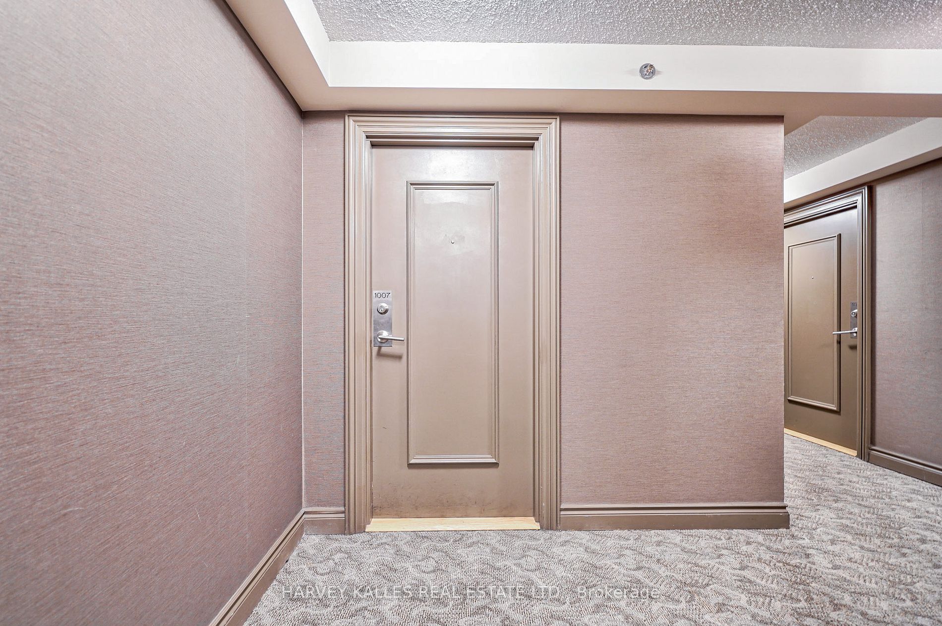 35 Saranac Blvd, #1007