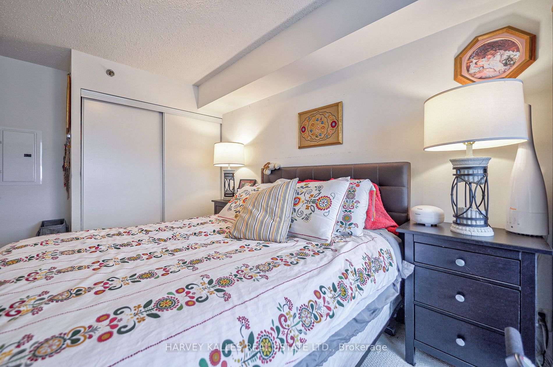 35 Saranac Blvd, #1007