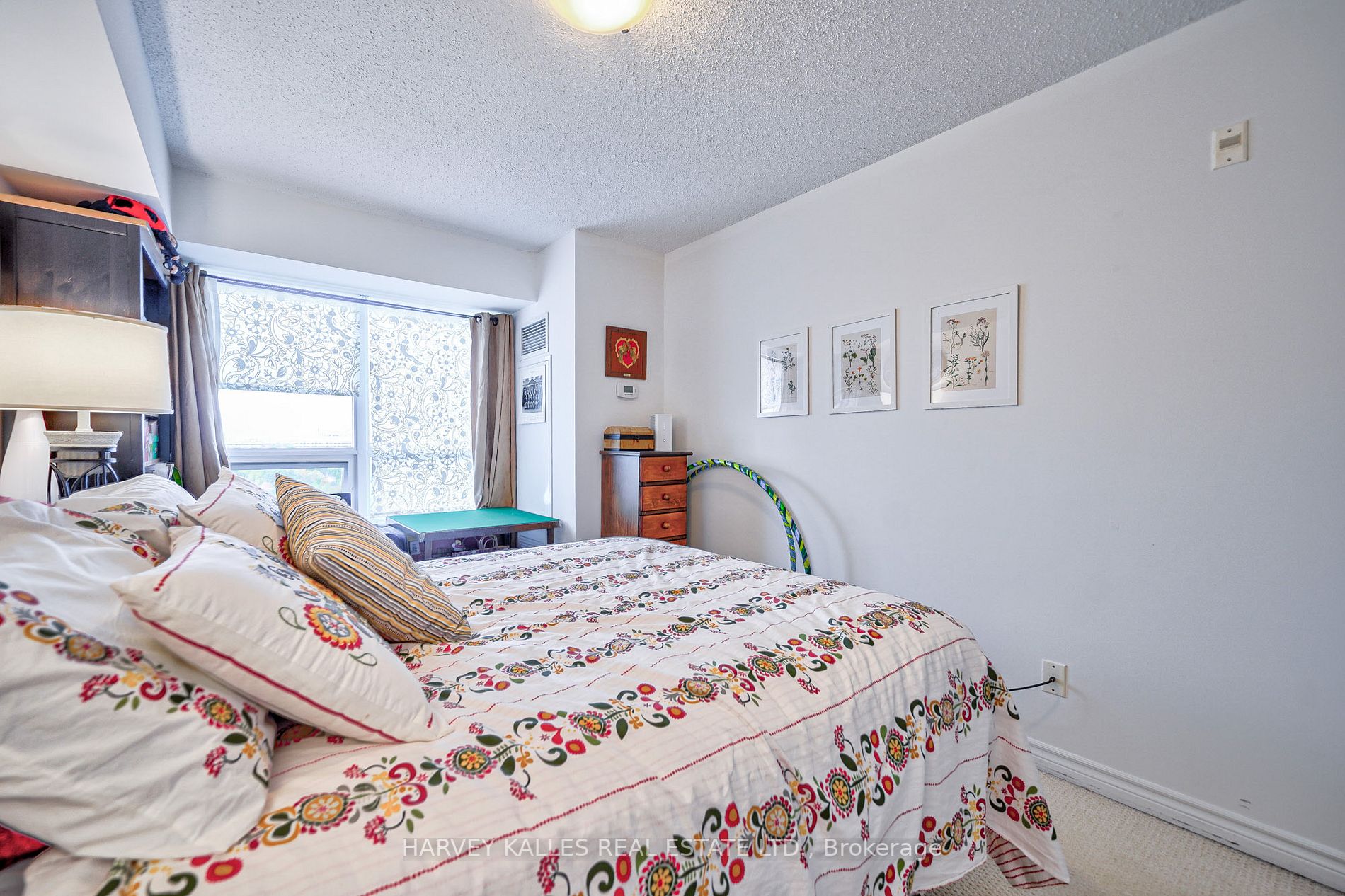 35 Saranac Blvd, #1007