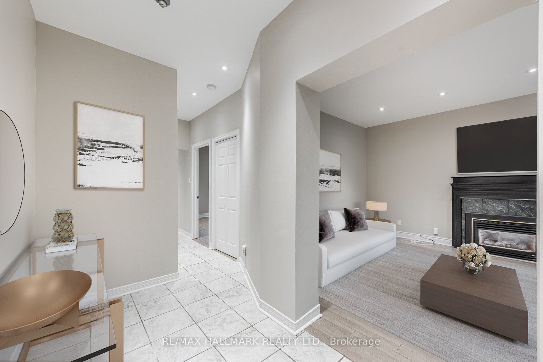 10 Biggar Avenue, #MAIN