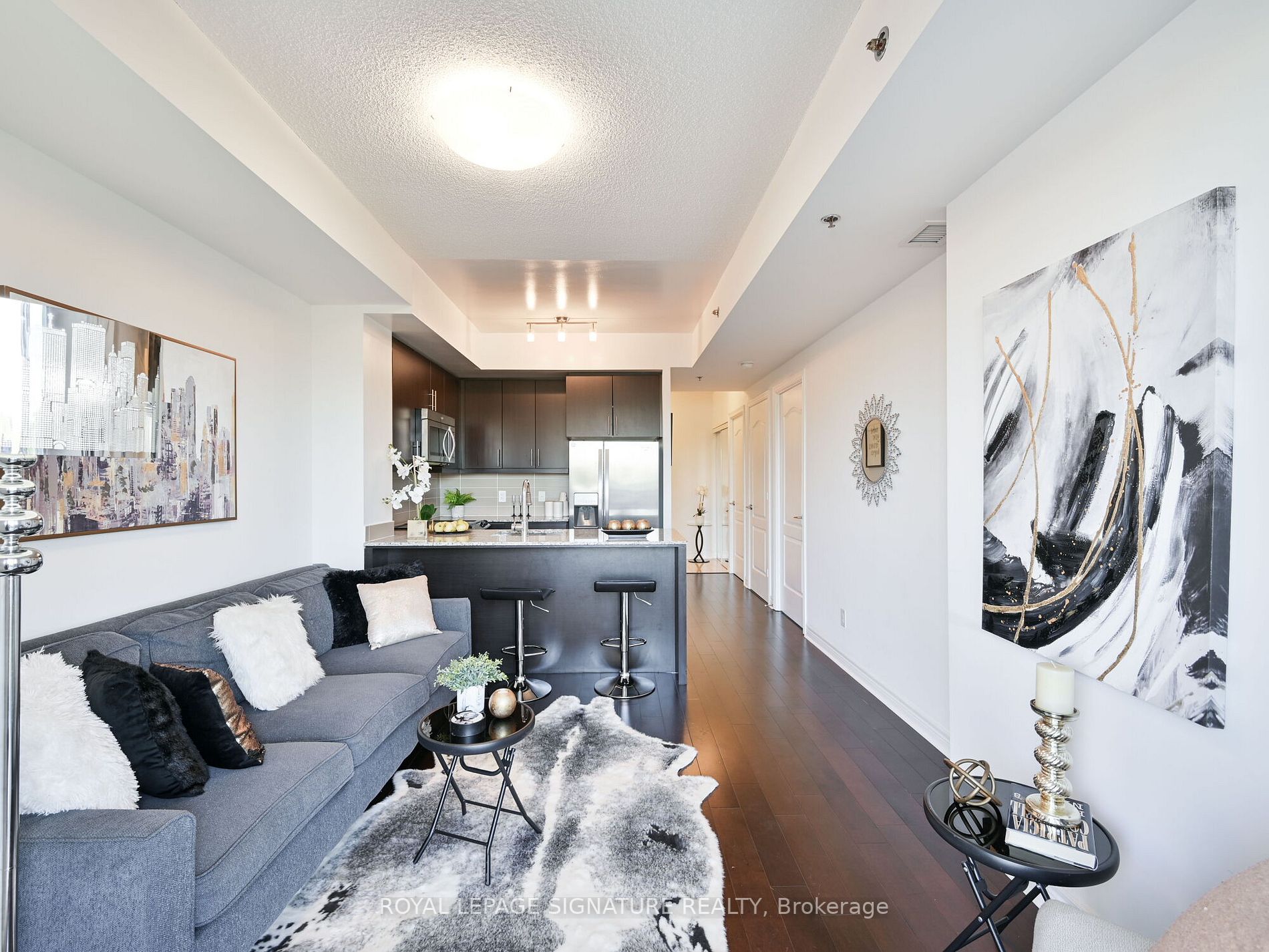 2756 Old Leslie St, #607