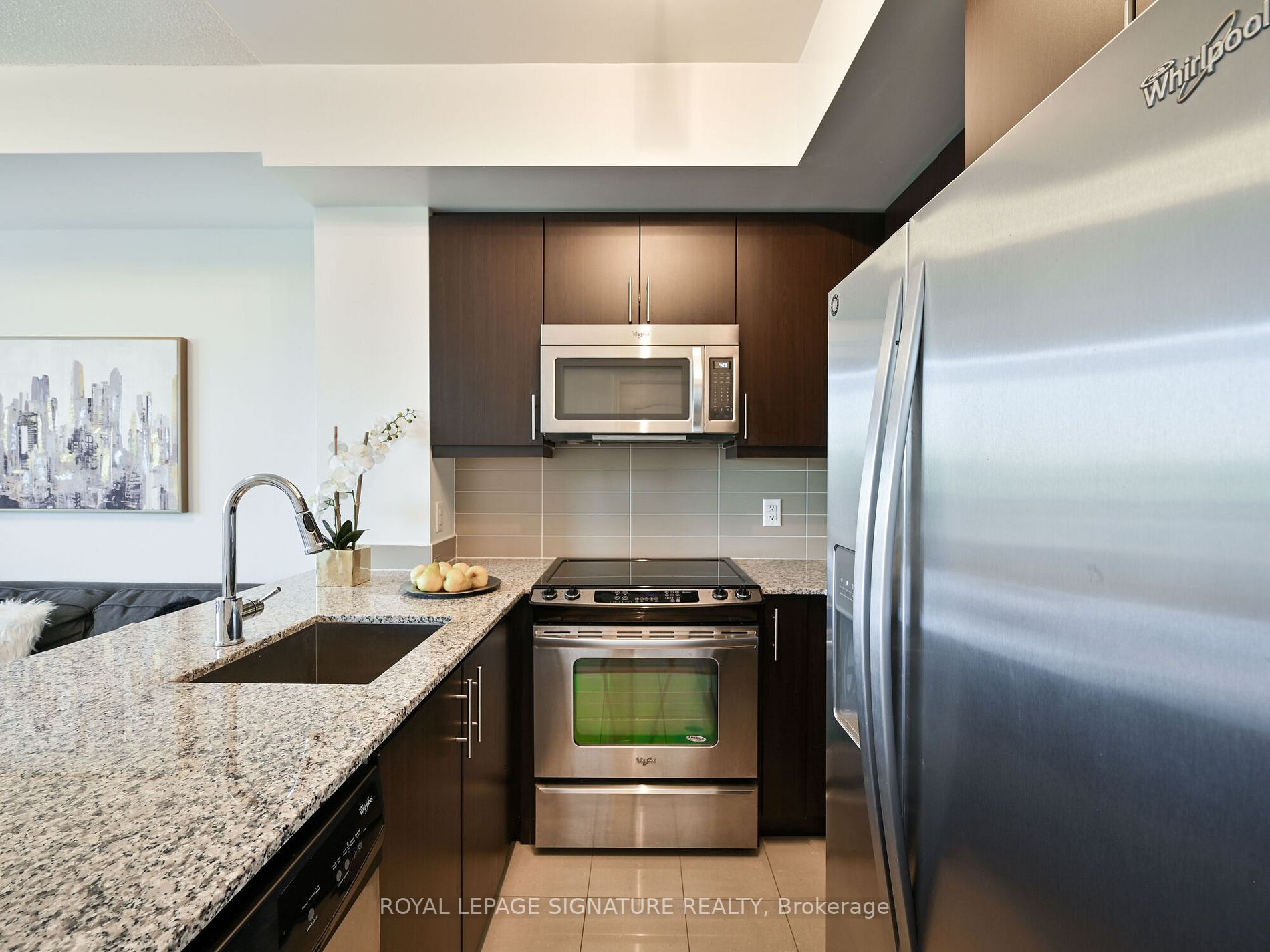 2756 Old Leslie St, #607