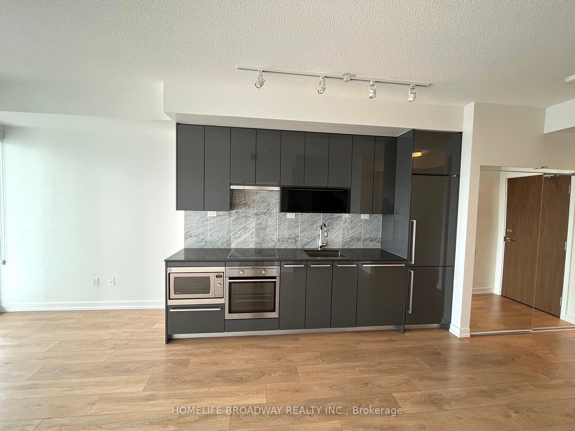 115 Mcmahon Dr, #2609
