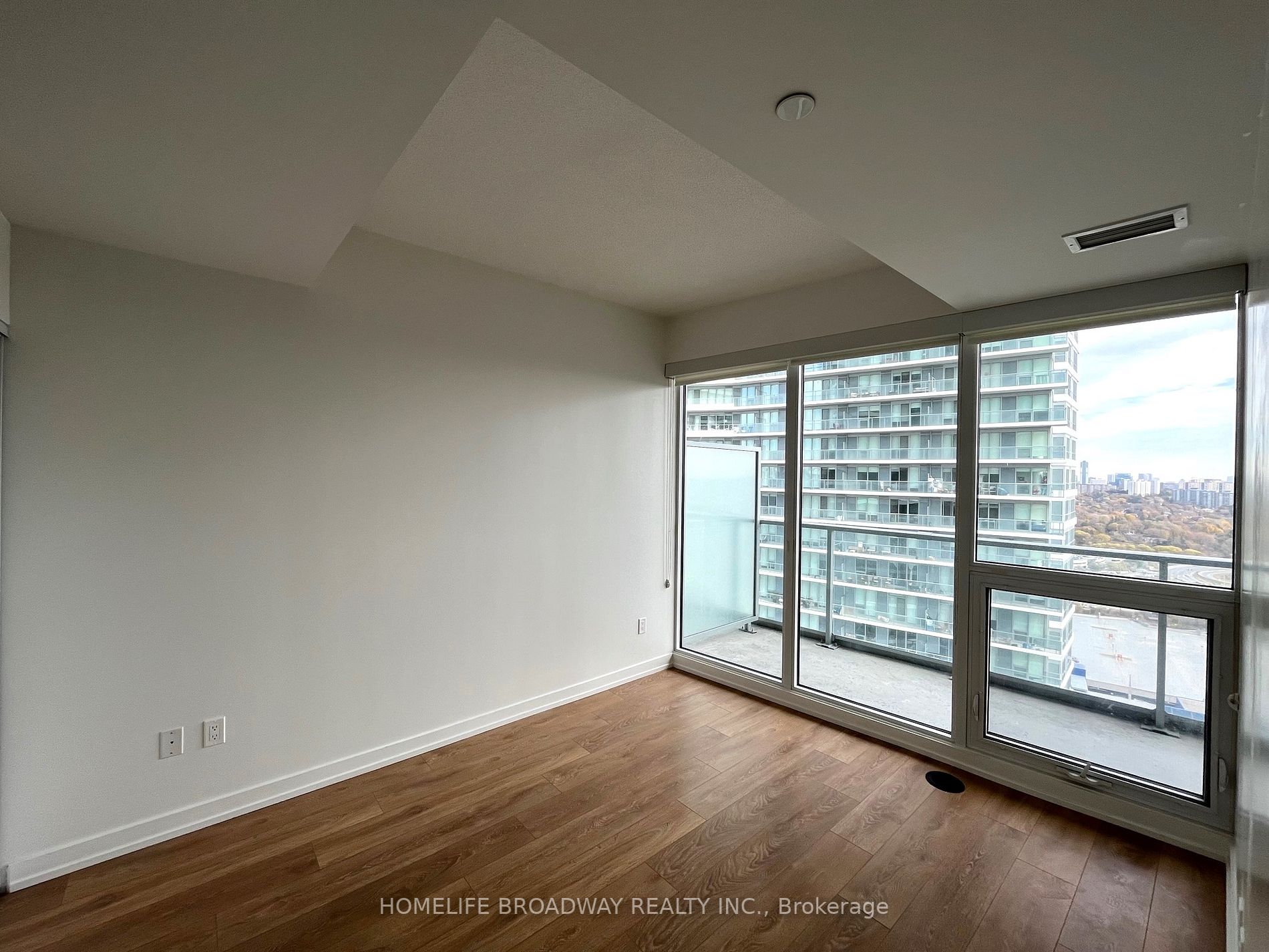 115 Mcmahon Dr, #2609