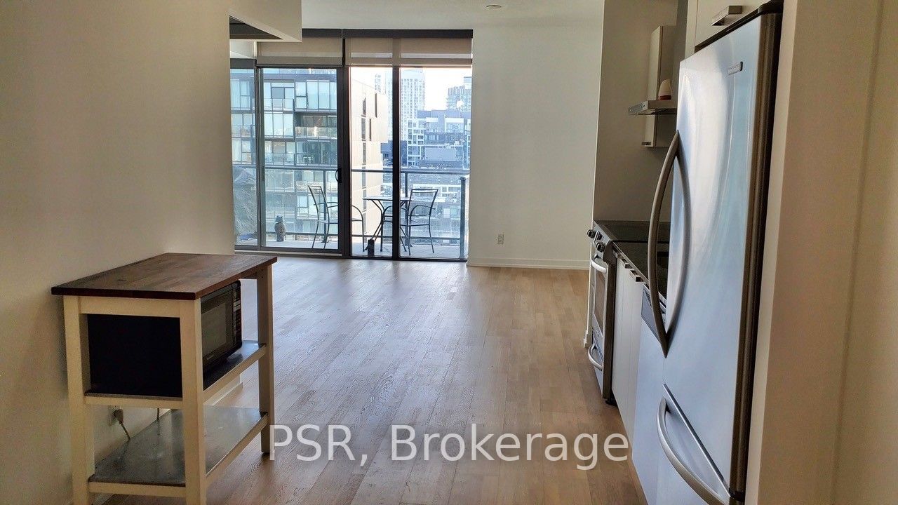 95 Bathurst St, #1303