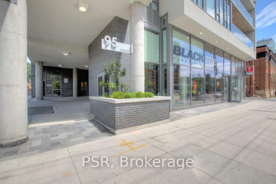 95 Bathurst St, #1303