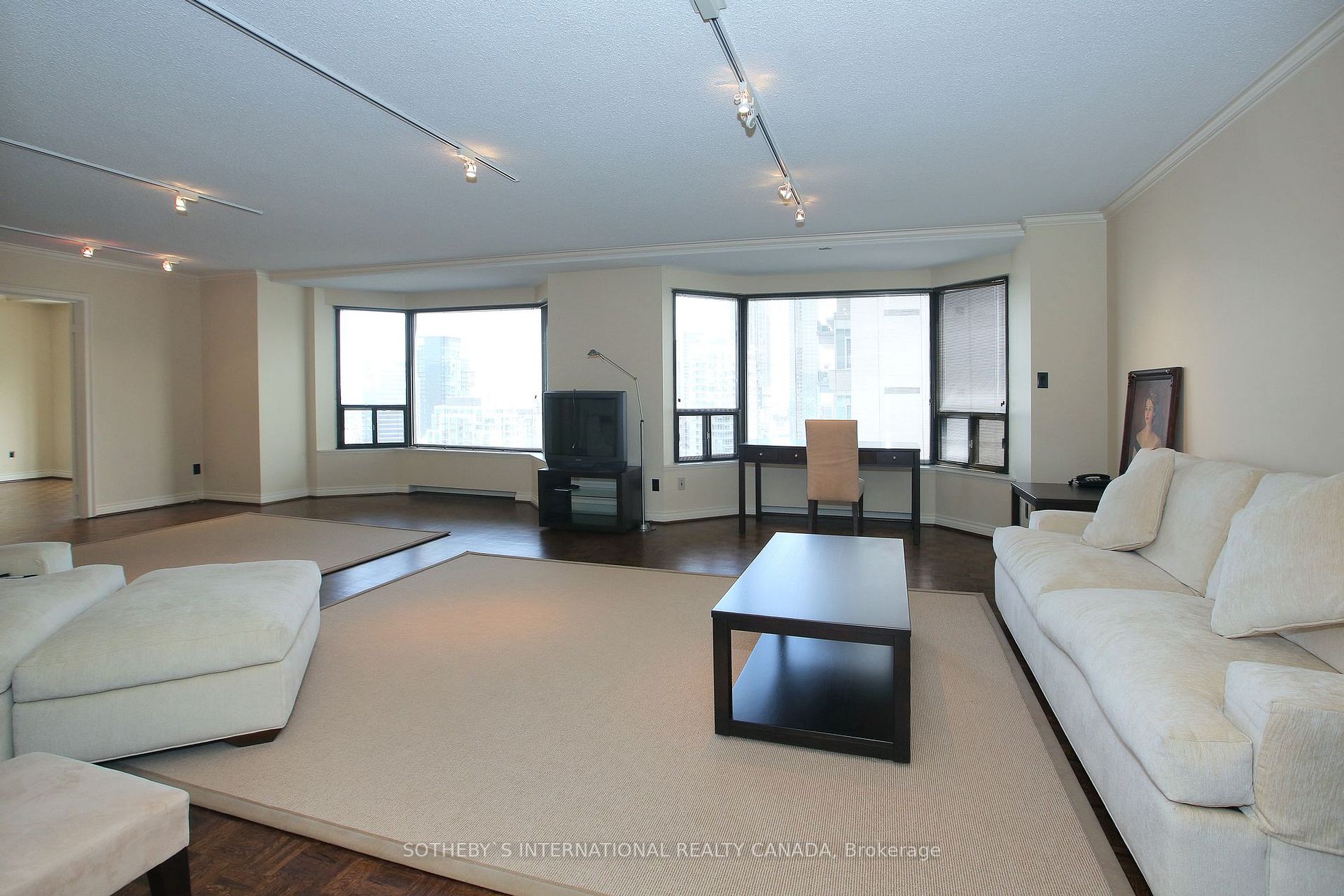 175 Cumberland St, #2008