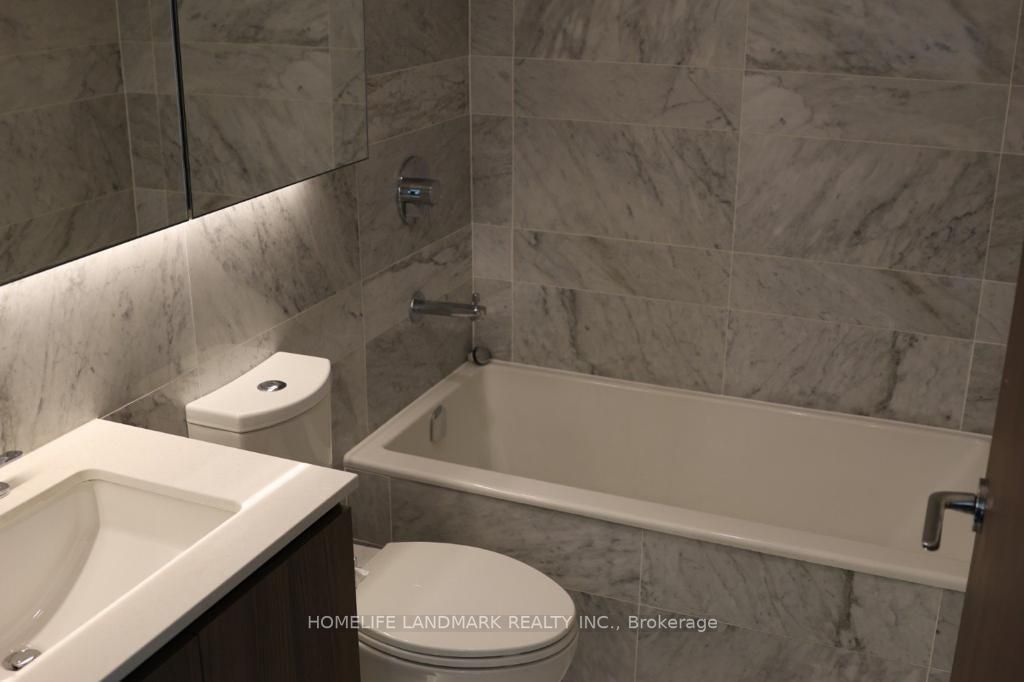17 Bathurst St, #3911