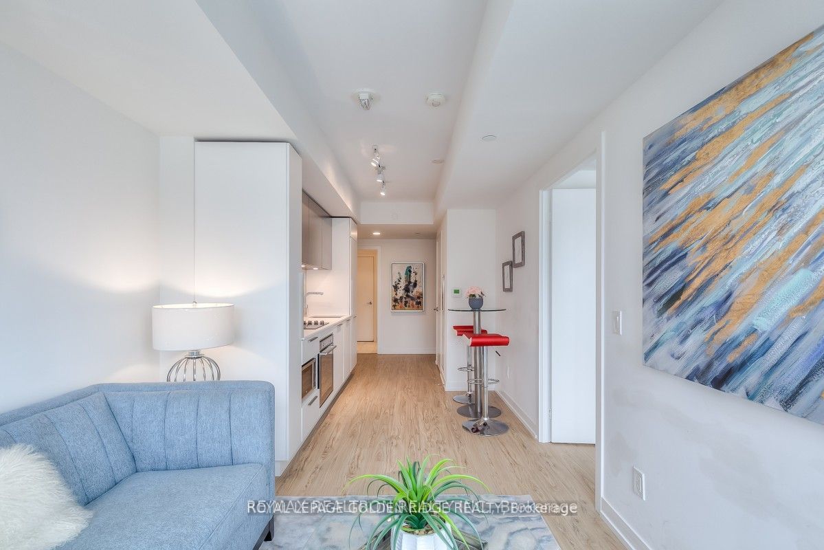 85 Wood St, #2605
