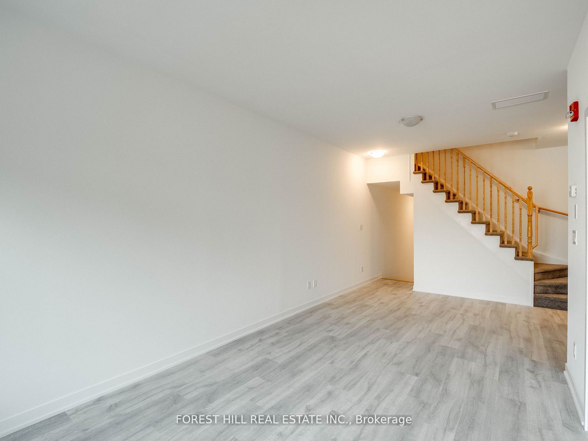 12 Marquette Ave, #8