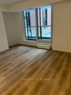 101 Roehampton Ave, #316