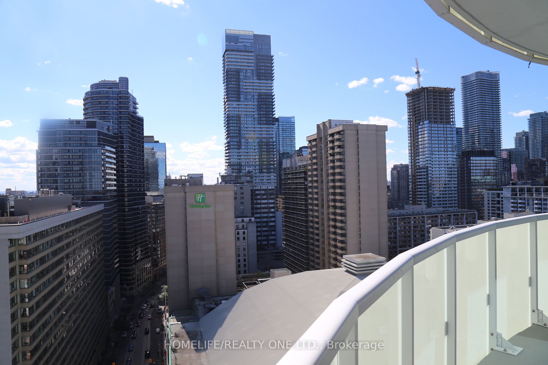 403 Church St, #2102