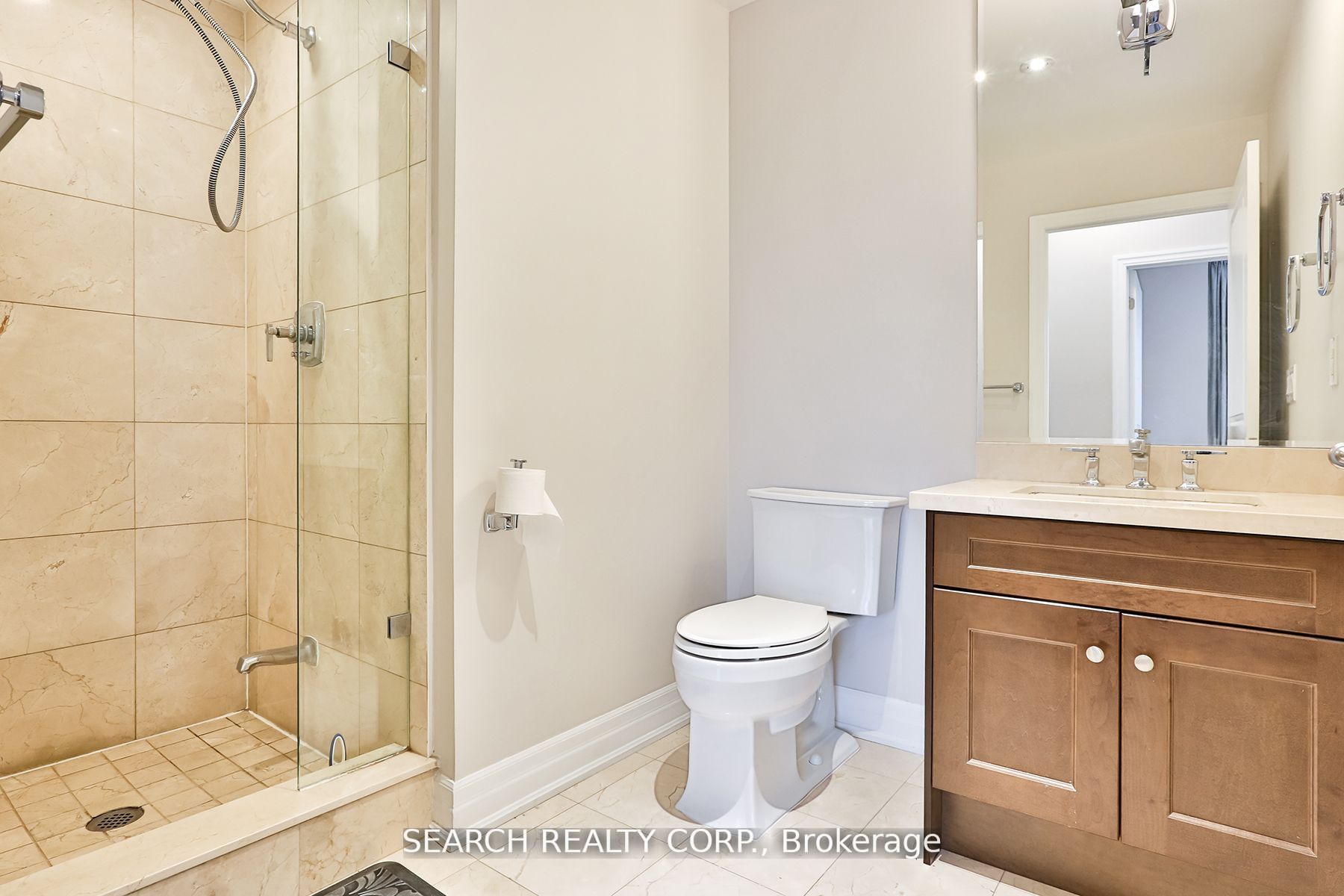 23 Rean Dr, #303