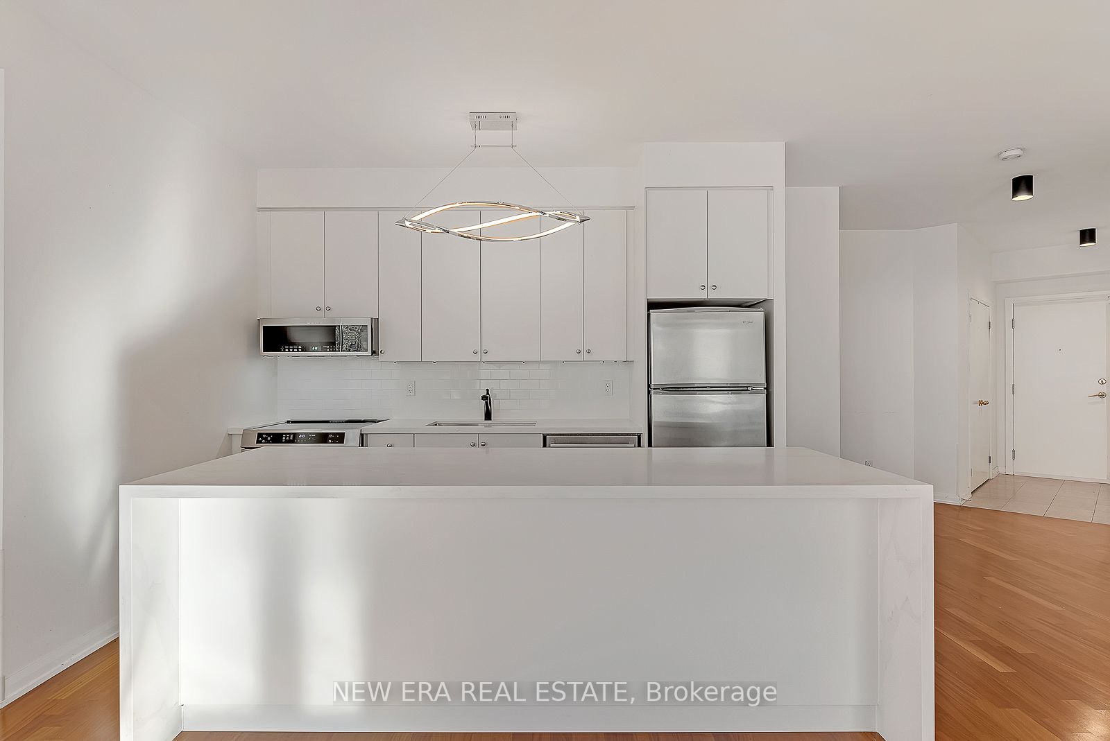 18 Beverley St, #506