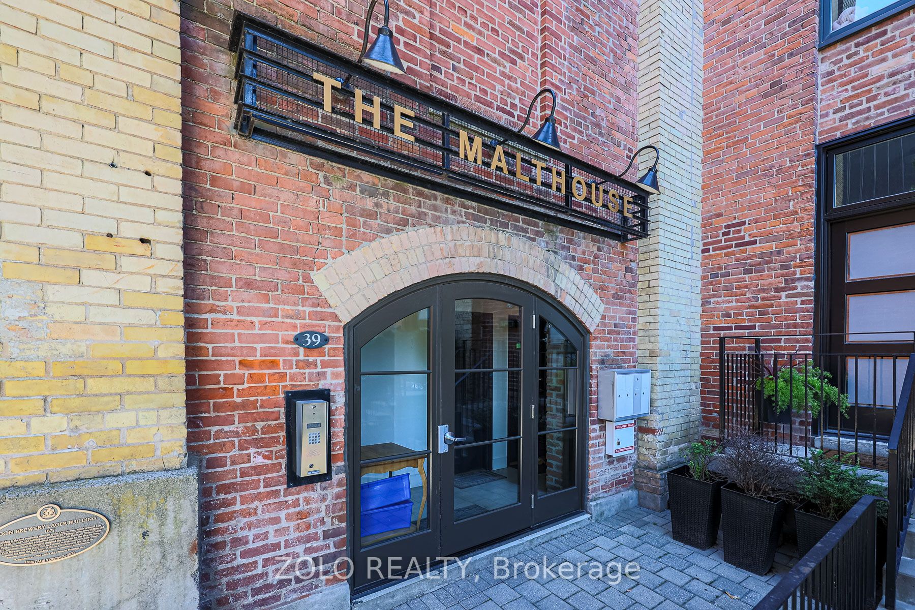 39 Old Brewery Lane, #3