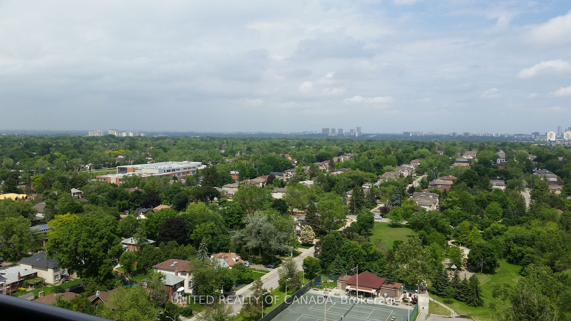 35 Hollywood Ave, #2306