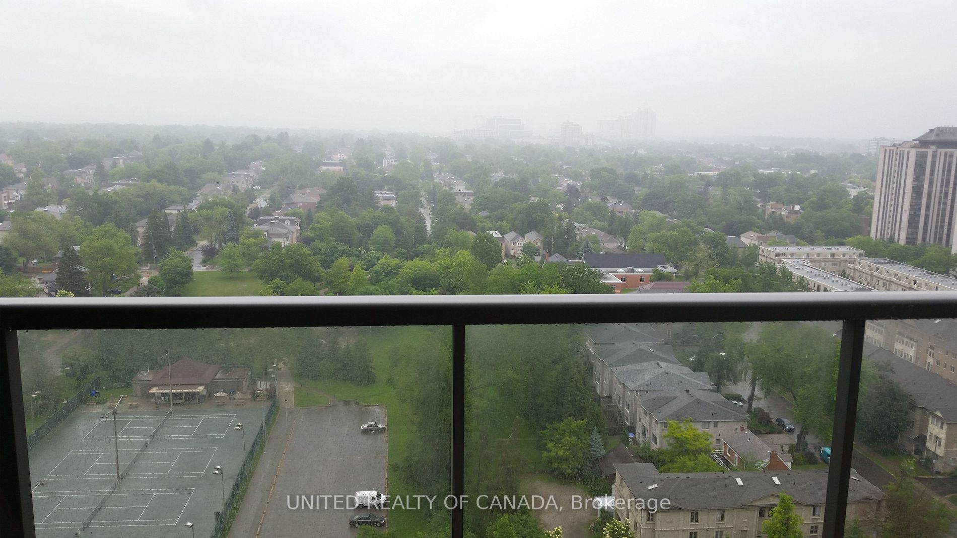 35 Hollywood Ave, #2306