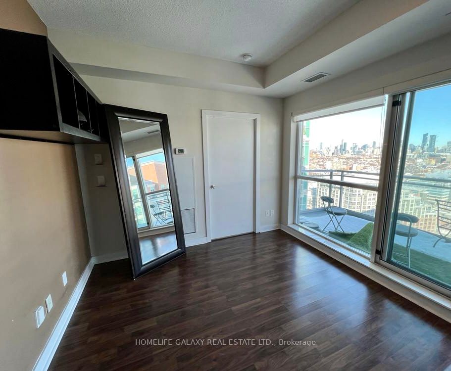 100 Western Battery Rd, #Lph01