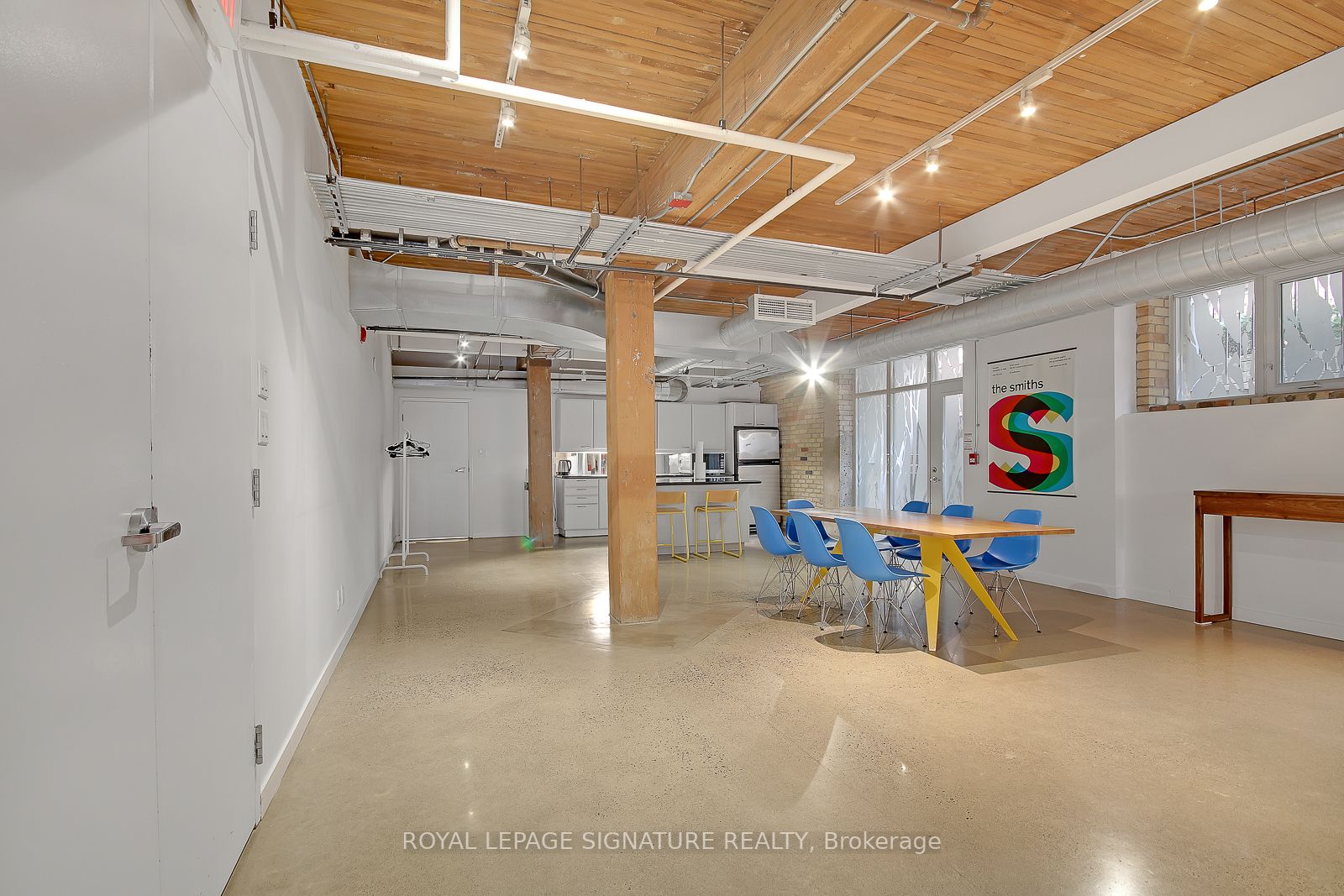955 Queen St W, #Ph08