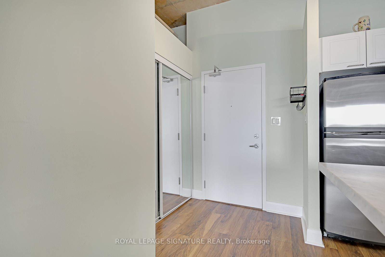 955 Queen St W, #Ph08