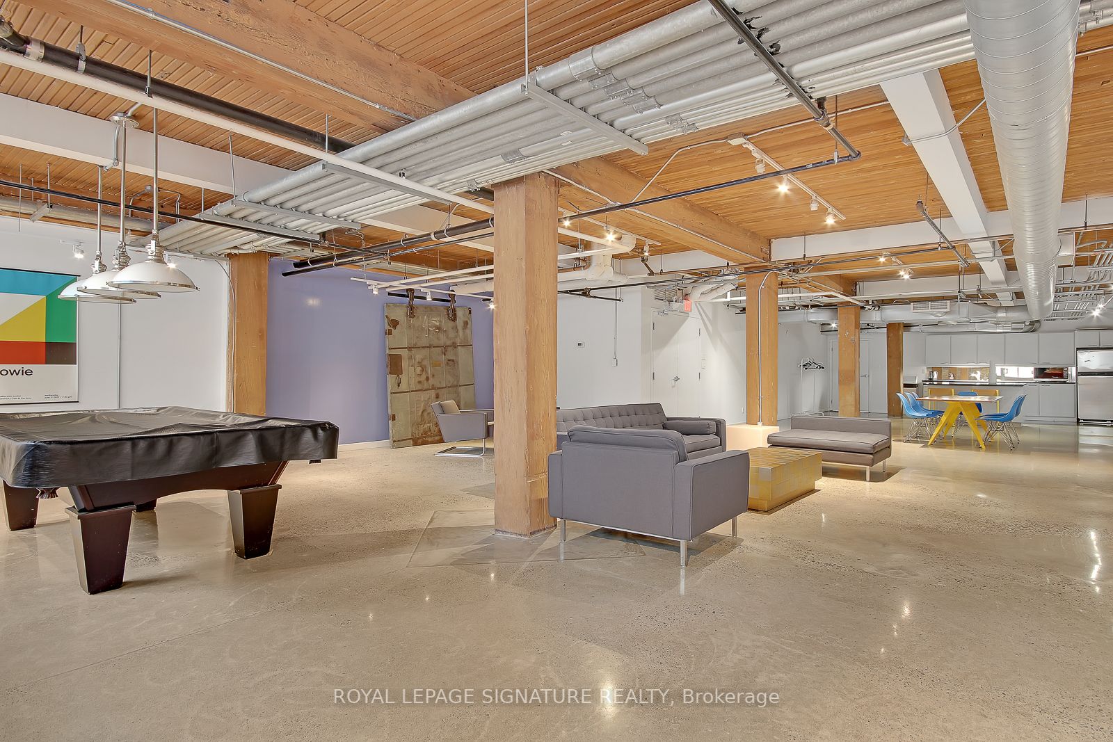 955 Queen St W, #Ph08