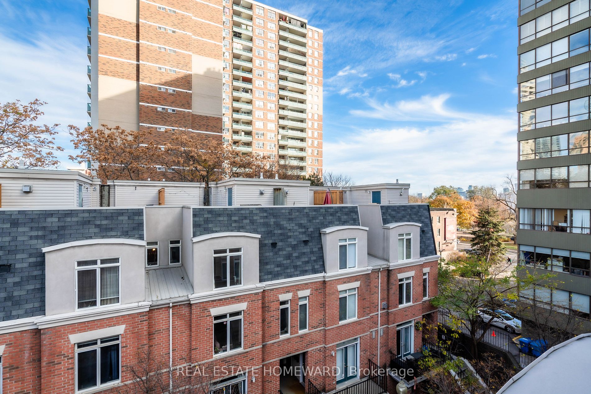 415 Jarvis St, #388
