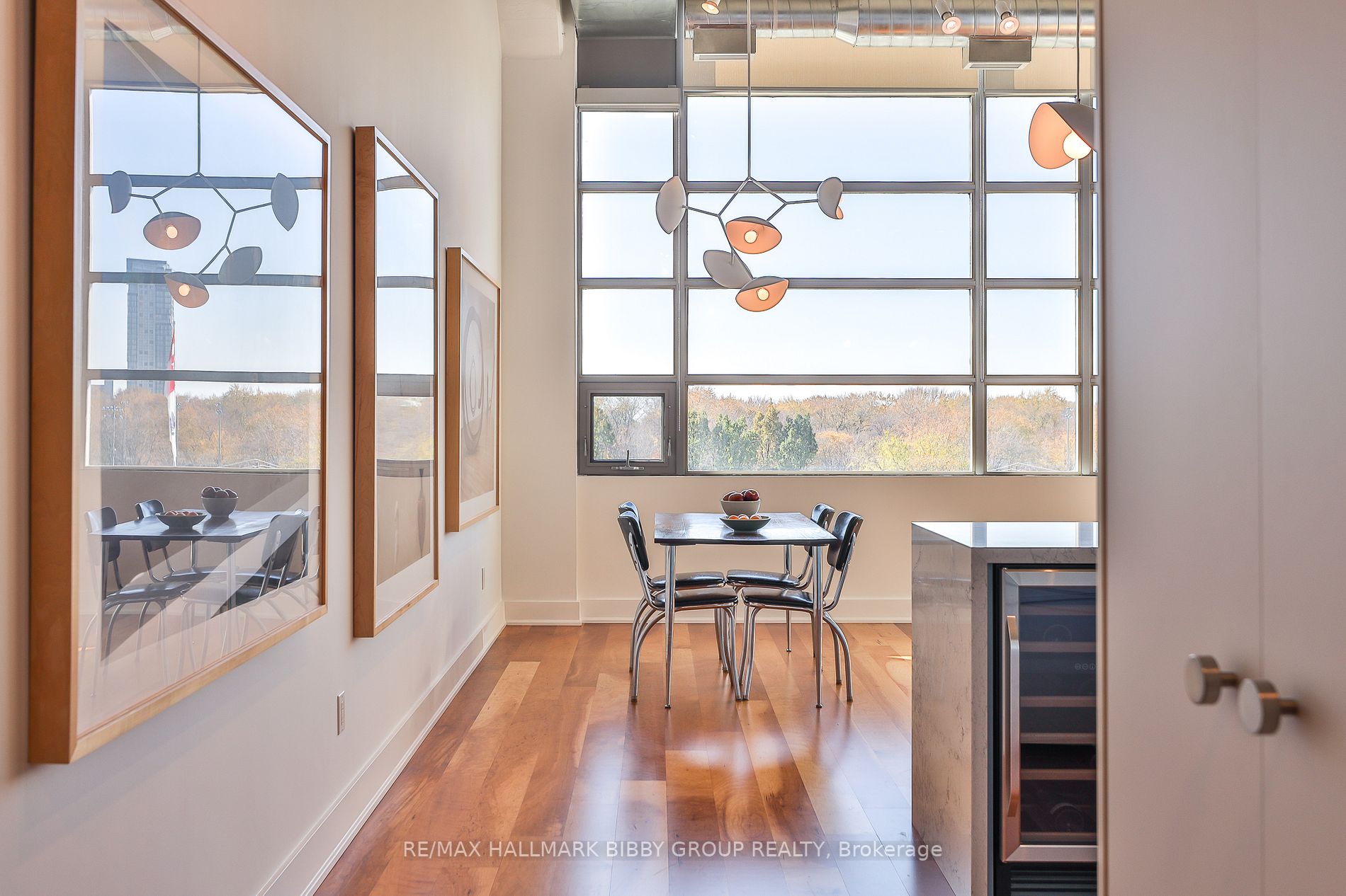 637 Lake Shore Blvd W, #407