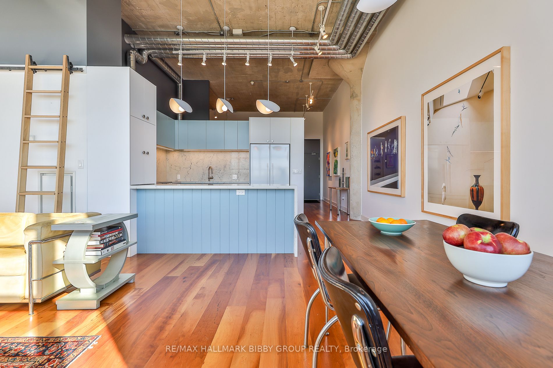 637 Lake Shore Blvd W, #407