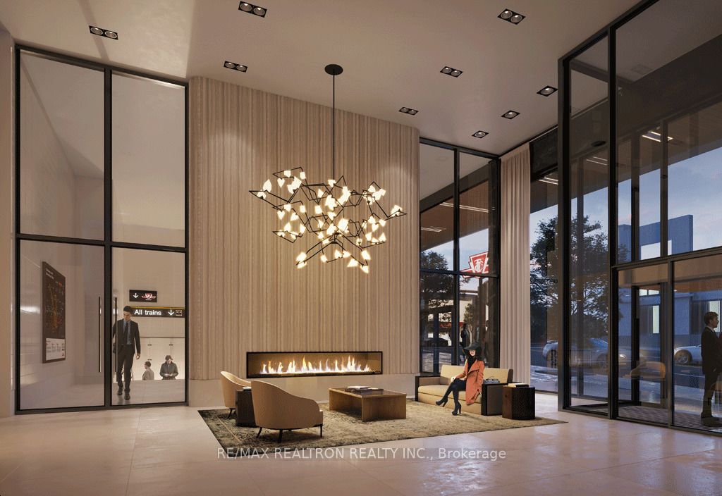 2020 Bathurst St, #225