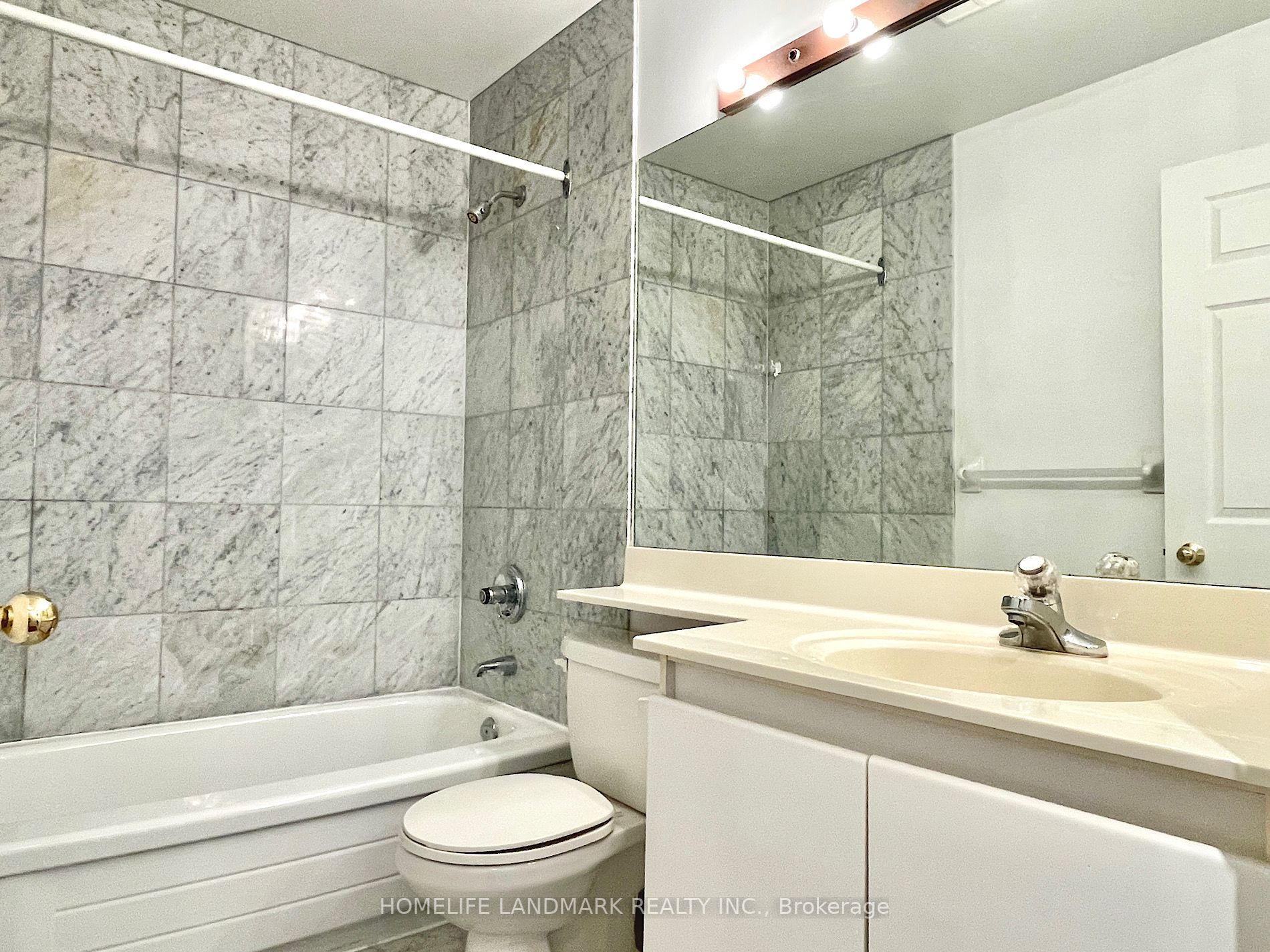 35 Empress Ave, #Ph109