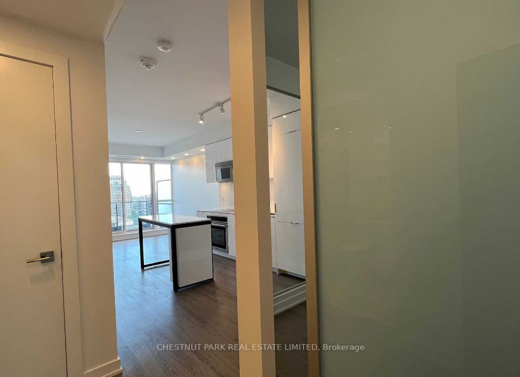 609 Avenue Road #1205