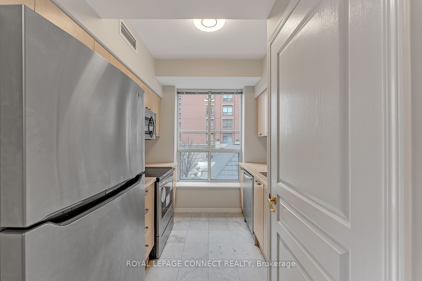 55 Harrison Garden Blvd, #305