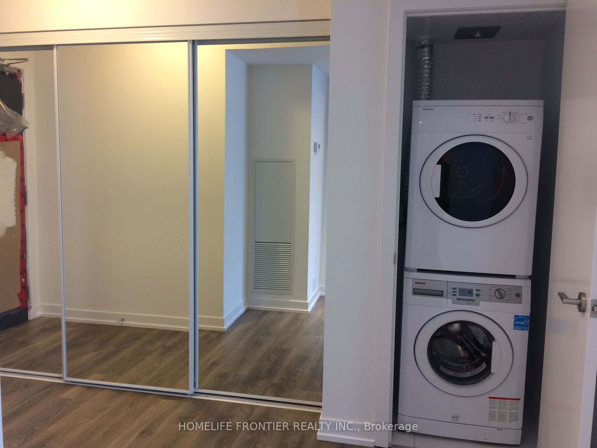 365 Church St, #1203