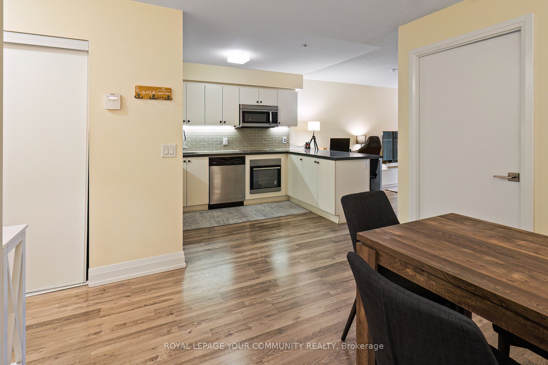 555 Wilson Ave, #E605