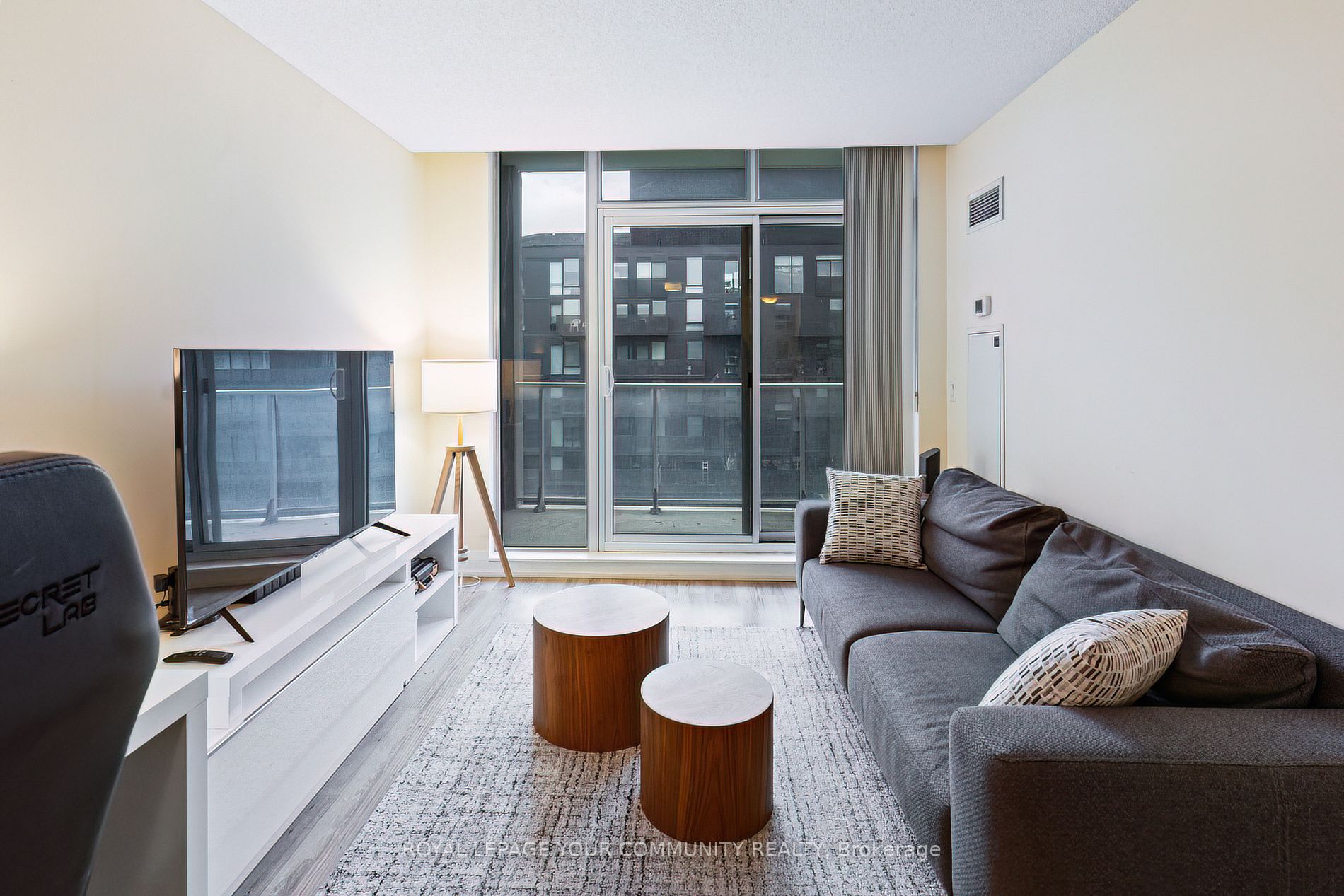 555 Wilson Ave, #E605